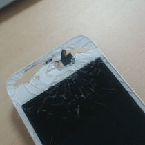 iPhone3GS画面のトラブル